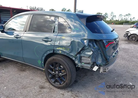 2025 Honda Hr-V 2Wd Sport from USA, damaged, VIN 3CZRZ1H54SM703002